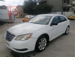 Chrysler 200